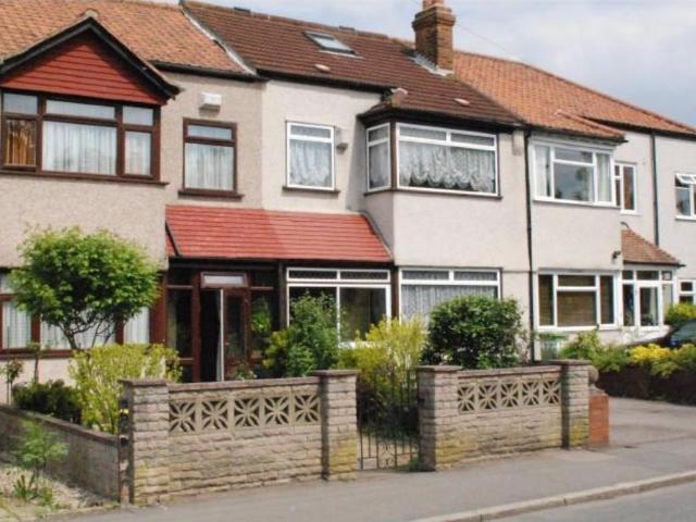 Room for rent in London Borough of Merton, Greater London