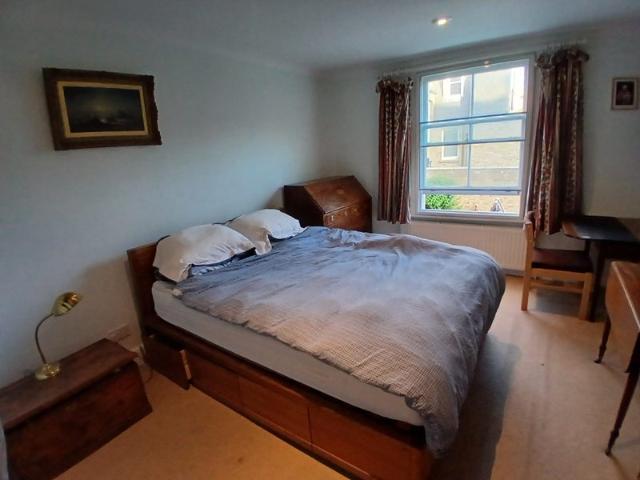 Room for rent in Parson's Green, Greater London