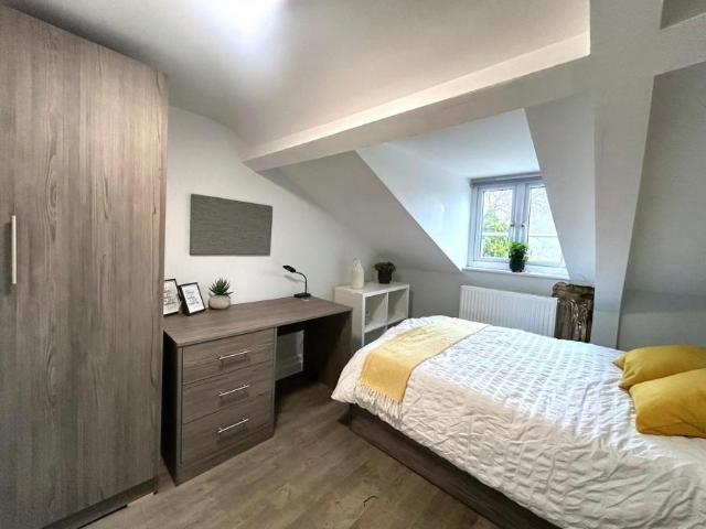 Room for rent in Watergate, Devon