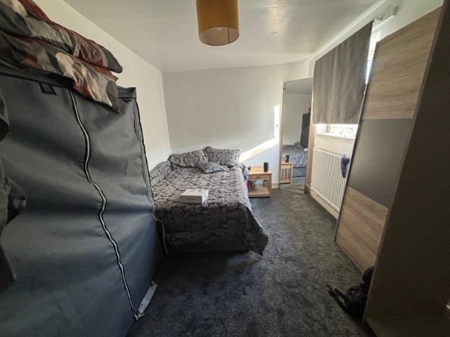 Room for rent in South Yorkshire