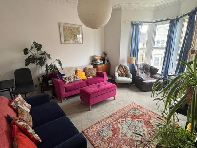 Room for rent in Pigsty Hill, Bristol