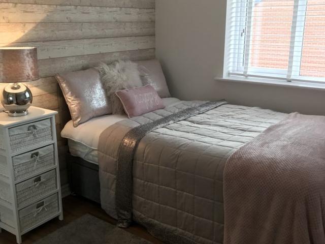 Room for rent in Upton, Widnes