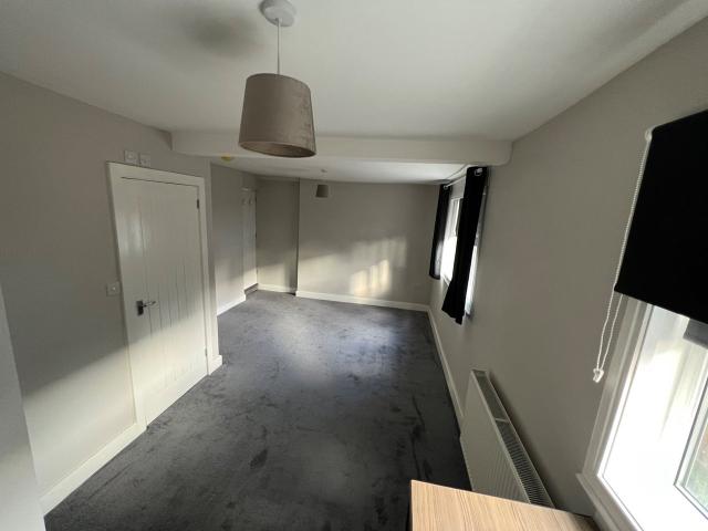 Room for rent in Haddon, East Midlands