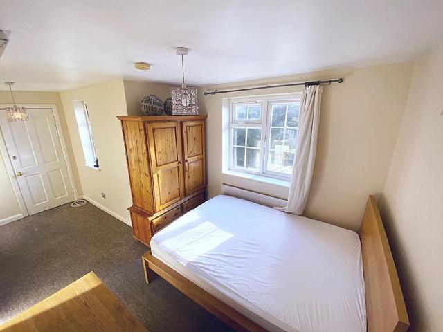 Room for rent in London Borough of Bromley, Greater London