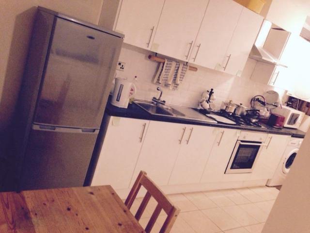 Room for rent in Plashet, Greater London