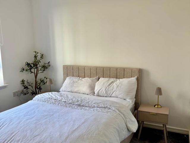 Room for rent in Hutchesontown, Glasgow