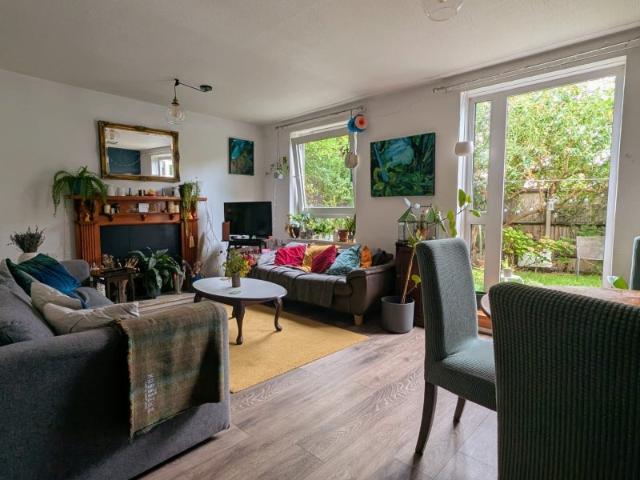 Room for rent in Mansford Estate, Greater London