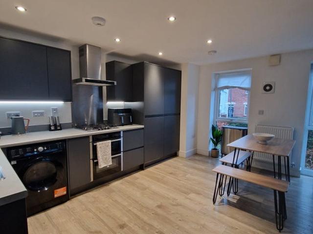 Room for rent in Feckenham, City Of Bristol