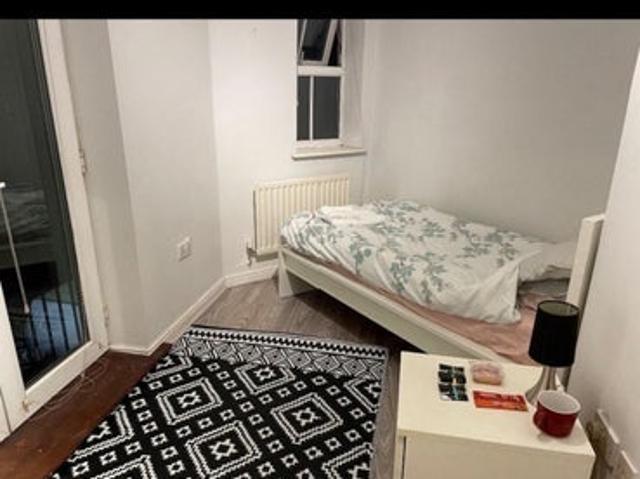 Room for rent in Noak Hill, Essex