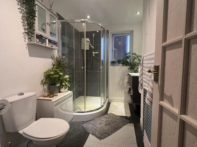 Room for rent in Oxgangs, City of Edinburgh