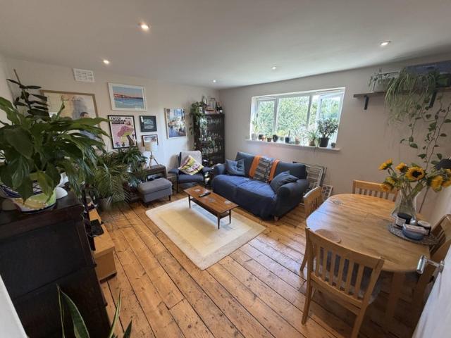 Room for rent in Tulse Hill, Greater London