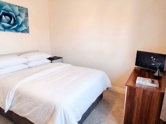 Room for rent in Shinfield