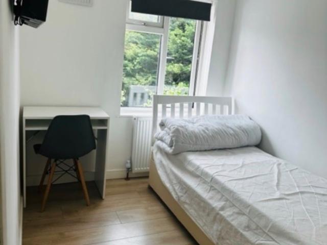 Room for rent in The Slade, Oxfordshire