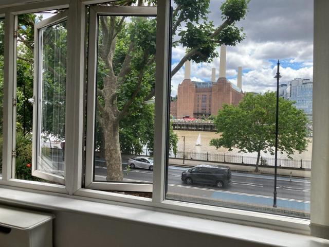 Room for rent in Pimlico, Greater London
