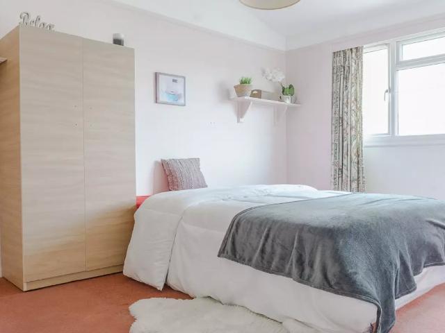 Room for rent in Fulham, Sands End