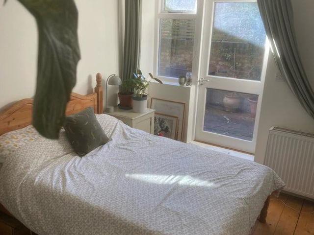 Room for rent in East Dulwich, Greater London
