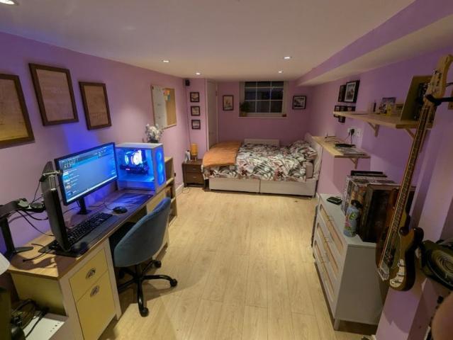 Room for rent in West Ham, Greater London