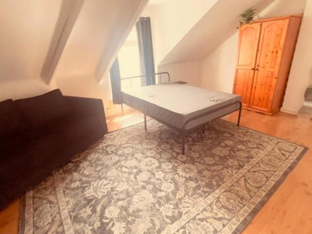 Room for rent in Penarth Marina, Penarth
