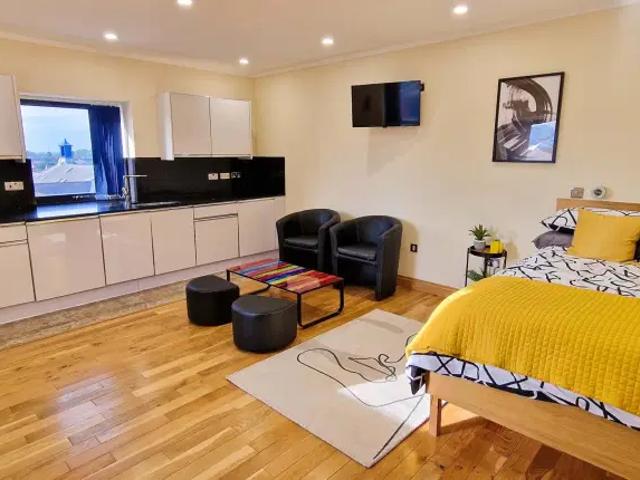Room for rent in Hyson Green, Haddon