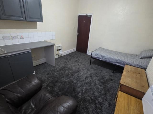 Room for rent in Wensley Fold, Blackburn