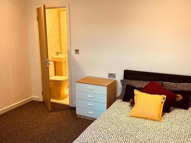 Room for rent in Holywell Estate, Watford