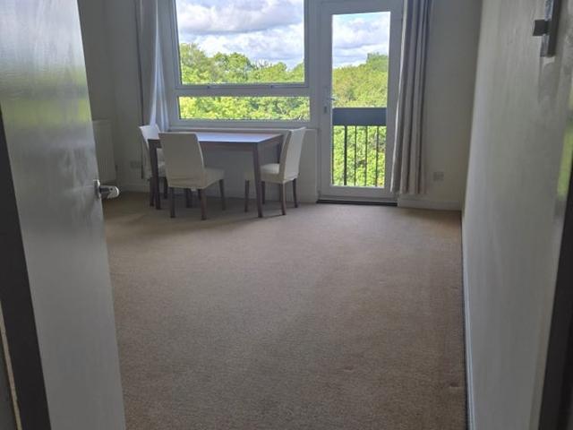 Room for rent in Putney, Greater London