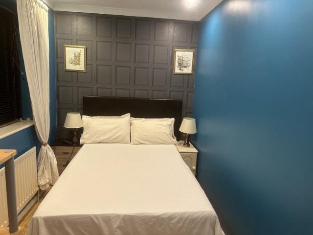 Room for rent in London Borough of Croydon, Greater London