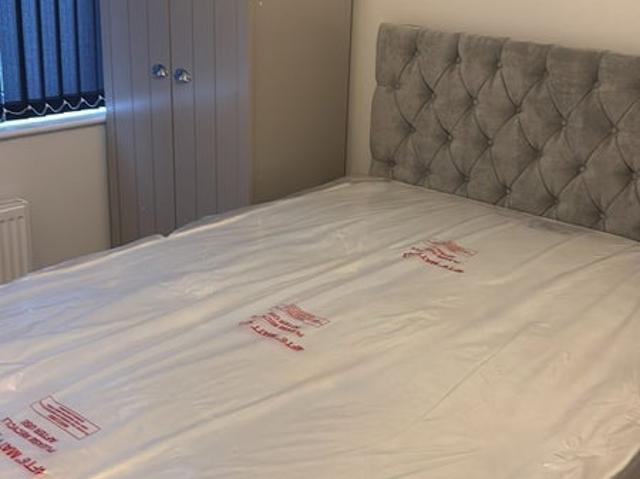 Room for rent in Burnedge, Greater Manchester