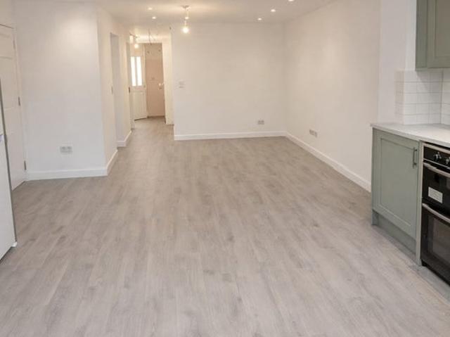 Room for rent in London Borough of Croydon, Greater London