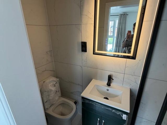 Room for rent in New Bilton
