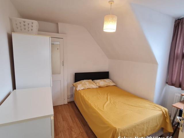Room for rent in Harringay, Greater London