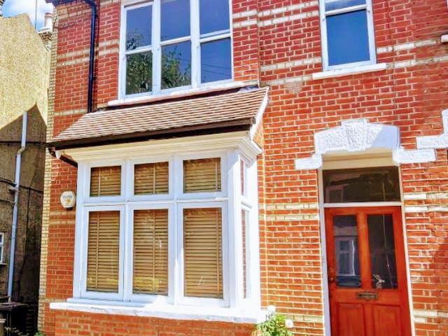 Room for rent in Friern Barnet, Greater London