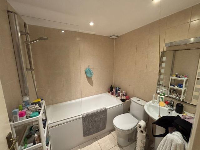 Room for rent in Kentish Town, Greater London