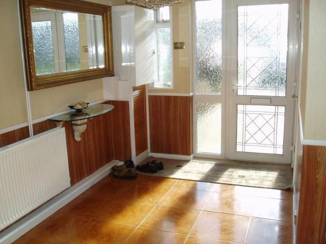 Room for rent in Langley Green, Crawley