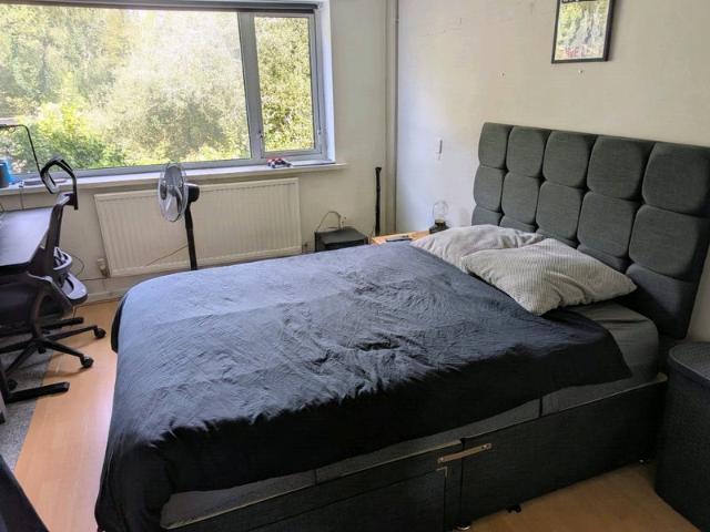 Room for rent in Llanharan, Brynna