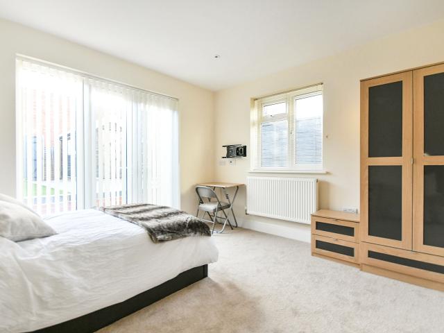 Room for rent in Churchward, Rodbourne
