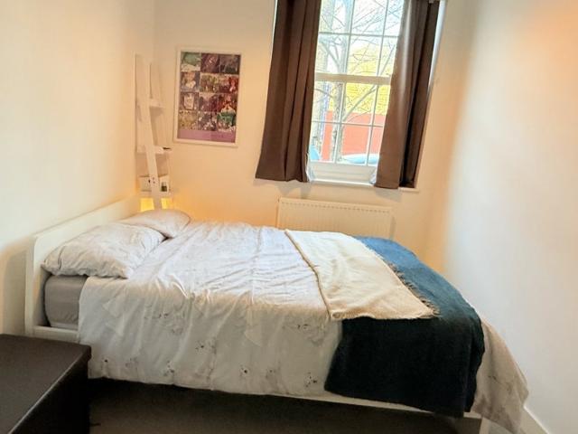 Room for rent in Fitzrovia, Greater London