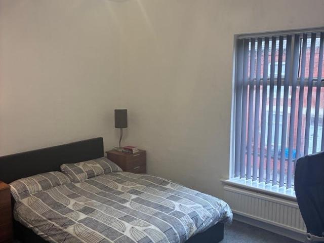 Room for rent in Georgia, Greater Manchester