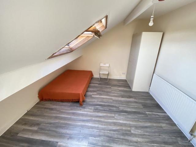 Room for rent in Scott Hall, Leeds