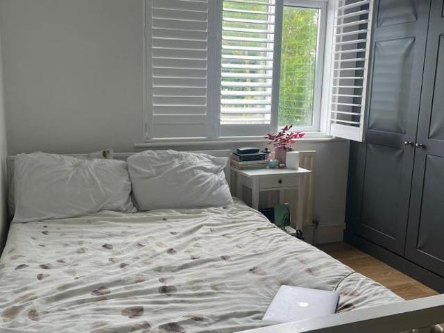 Room for rent in Highams Park, Greater London