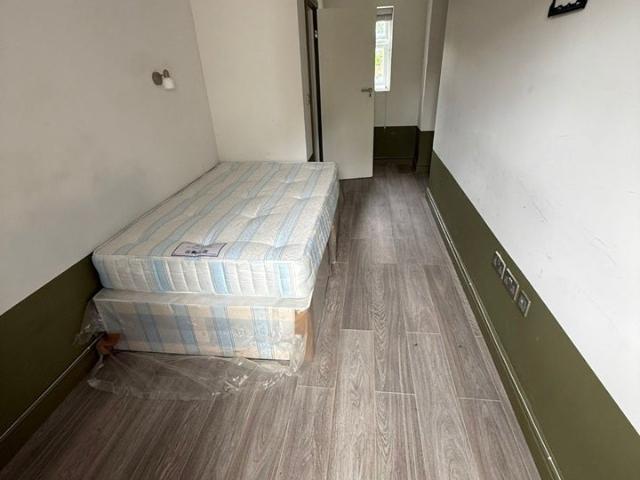 Room for rent in Pouchen End, Hertfordshire