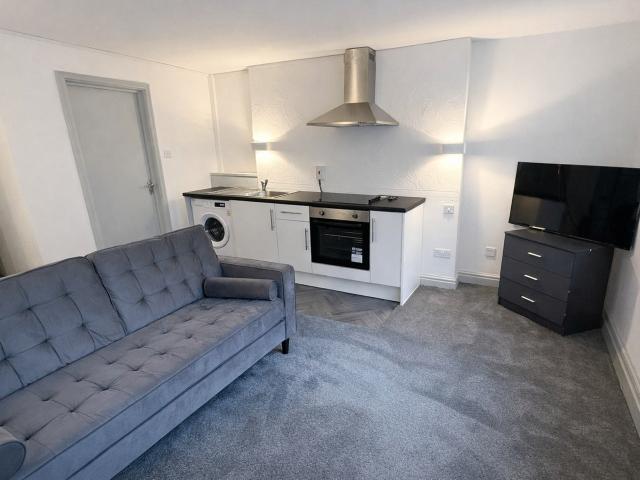 Room for rent in Saddleworth, Pendock