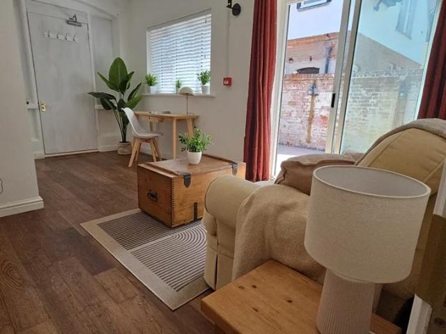 Room for rent in Salisbury, Wiltshire