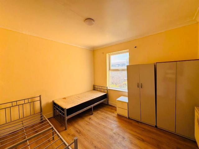 Room for rent in Forest Gate, Greater London