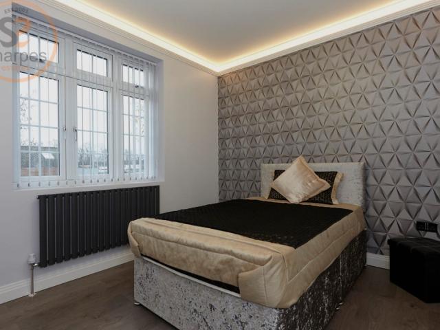 Room for rent in London Borough of Merton, Greater London