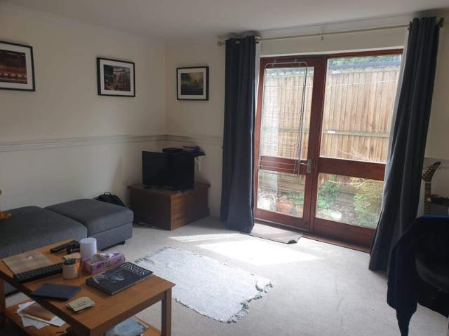 Room for rent in Rotherhithe, Greater London
