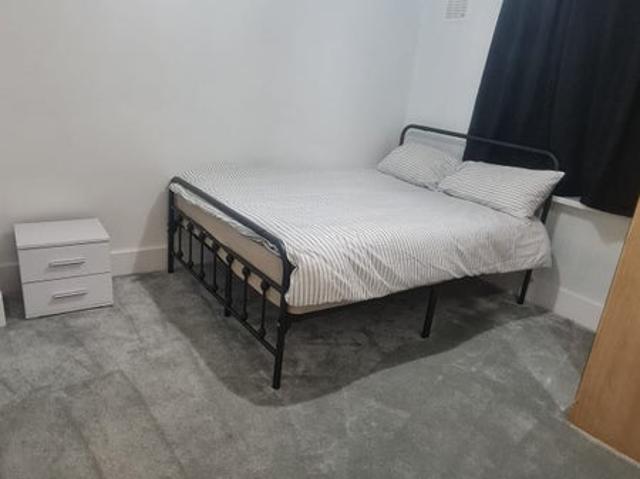 Room for rent in Ravenscliffe, Bradford