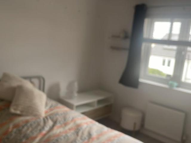 Room for rent in Calderwood, East Calder