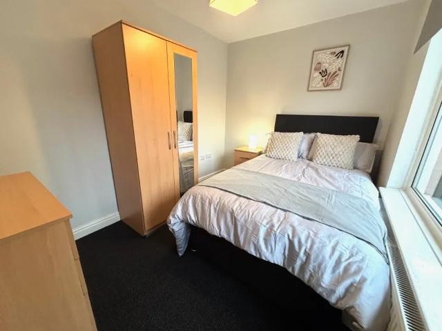 Room for rent in Warrington