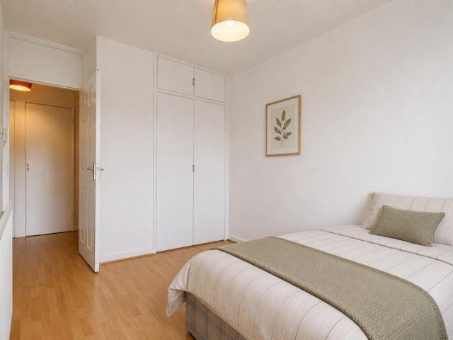 Room for rent in Woodberry Grove Estate, Greater London